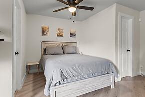 Huntsville Studio Modern Retreat Near Downtown