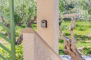 Astra Beach Studio 5