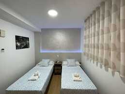 HOSTAL QUINTA SANTILLAN