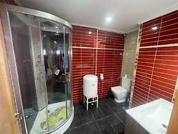HOSTAL QUINTA SANTILLAN
