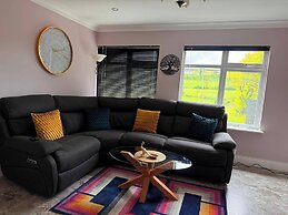 Cherry Chirp Cottage in County Fermanagha
