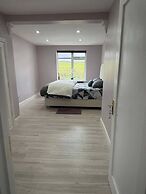Cherry Chirp Cottage Fermanagha