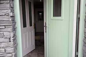 Cherry Chirp Cottage in County Fermanagha