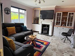 Cherry Chirp Cottage in County Fermanagha