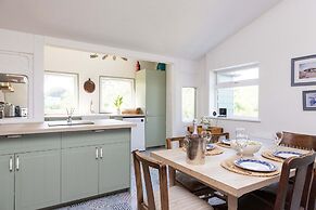 Historic Railway Home - Selsey Seafront