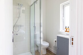 Historic Railway Home - Selsey Seafront