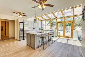 6 Mi to Old Town Scottsdale: Spacious Family Home