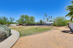 6 Mi to Old Town Scottsdale: Spacious Family Home