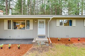 2 Mi to Mendenhall Glacier: Forest-view Sanctuary!
