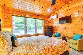 2 Mi to the Island in Pigeon Forge: Serene Escape