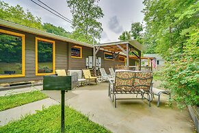 2 Mi to the Island in Pigeon Forge: Serene Escape