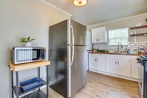 5 Mi to Dtwn Tulsa: Pet-friendly Home!