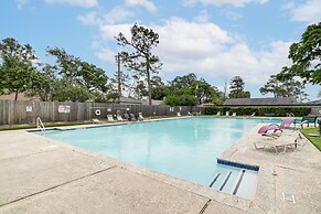Pool Access: Energy Corridor Townhome in Houston!