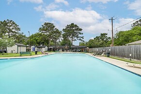 Pool Access: Energy Corridor Townhome in Houston!