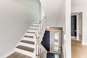 Lakefront Retreat in Horseshoe Bay w/ Private Pier