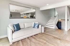 Lakefront Retreat in Horseshoe Bay w/ Private Pier