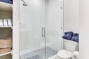 Lakefront Retreat in Horseshoe Bay w/ Private Pier