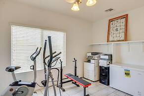 7 Mi to Dtwn: Spacious Stay in Phoenix!