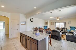 7 Mi to Dtwn: Spacious Stay in Phoenix!