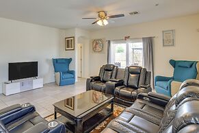 7 Mi to Dtwn: Spacious Stay in Phoenix!