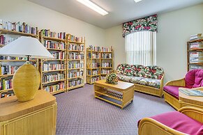 Southern Dunes Family Retreat: Hot Tub & Game Room