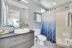 Southern Dunes Family Retreat: Hot Tub & Game Room