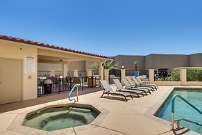 Island Condo w/ Pool Access in Lake Havasu City!