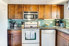 Swim & Relax: Daytona Beach Condo w/ Ocean Access!