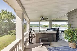 Steps to Susquehanna River: Hot Tub Hideaway!