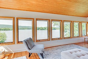 Steps to Susquehanna River: Hot Tub Hideaway!