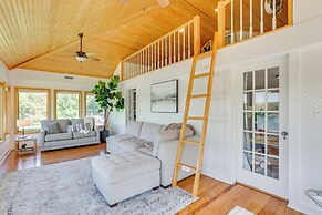 Steps to Susquehanna River: Hot Tub Hideaway!