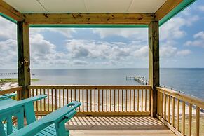 Beachfront Cottage w/ Dock on Florida Gulf Coast