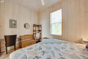 Beachfront Cottage w/ Dock on Florida Gulf Coast