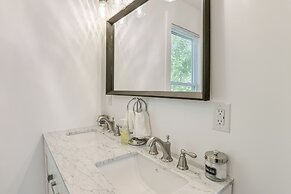 Walk to Downtown & Seneca Lake: Updated Retreat!