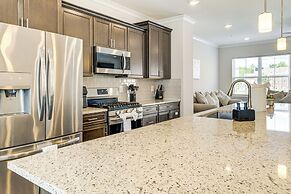 Fenced Yard: Spacious Southern Maryland Townhome!