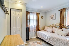 Hot Tub & Fenced Yard: Tranquil Home in Valrico!