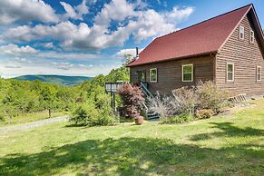 Hot Tub + Game Room: Peaceful Wardensville Cabin