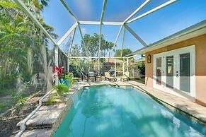 8 Mi to Fort Myers Beach: Poolside Paradise!