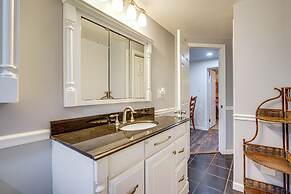 Pet-friendly Little Egg Harbor Home w/ Fenced Yard