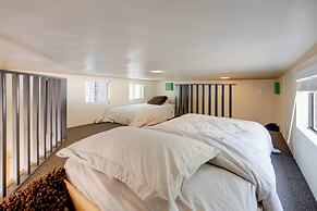 Near Lake Almanor & Golf: Cozy Cabin!