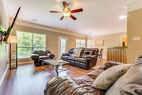 11 Mi to Dtwn Little Rock: Home w/ Large Deck!