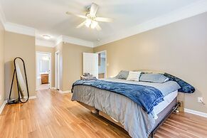 11 Mi to Dtwn Little Rock: Home w/ Large Deck!