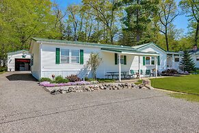 Tallman Lake Access: Family-friendly Home w/ Dock!