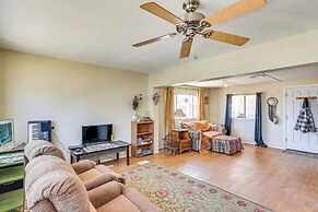 Snowbird Heaven: Rural Quartzite Home Near Hiking