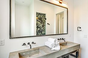 Walk to Lake Michigan: Luxe Home in Benton Harbor!