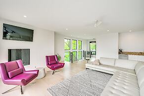 Walk to Lake Michigan: Luxe Home in Benton Harbor!