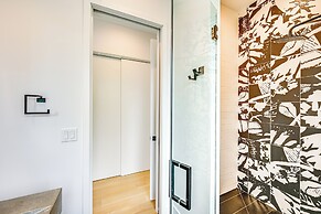 Walk to Lake Michigan: Luxe Home in Benton Harbor!