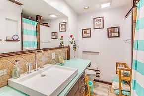 Fishing Pond & Pool Access: Little River Retreat