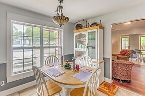 Fishing Pond & Pool Access: Little River Retreat