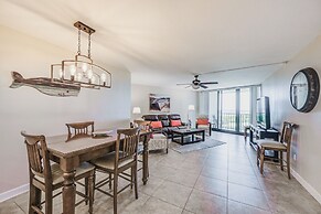 Direct Beach Access: Marco Island Resort Condo!